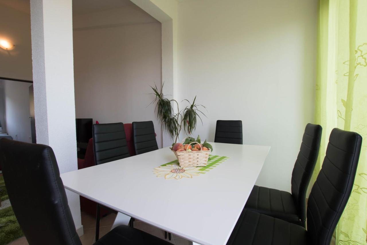 Apartment Andrea Trogir Exterior foto